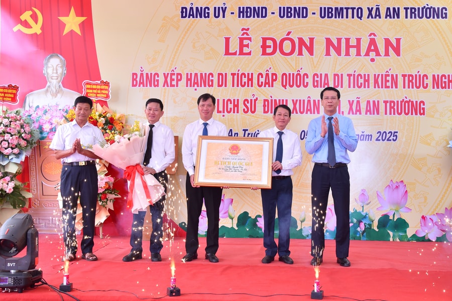 Xã An Trường đón bằng xếp hạng di tích quốc gia đình Xuân Đài