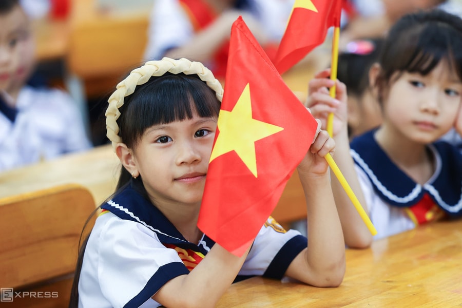 Bộ Chính trị kết luận 'bỏ hội đồng trường trong cơ sở giáo dục công lập'