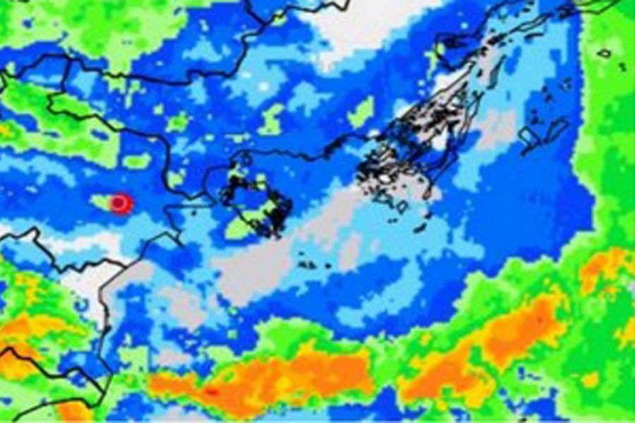 Typhoon Matmo weakens, Hai Phong braces for thundershowers