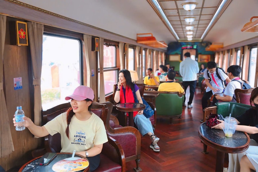 Sức hút mới của du lịch đường sắt tới Hải Phòng