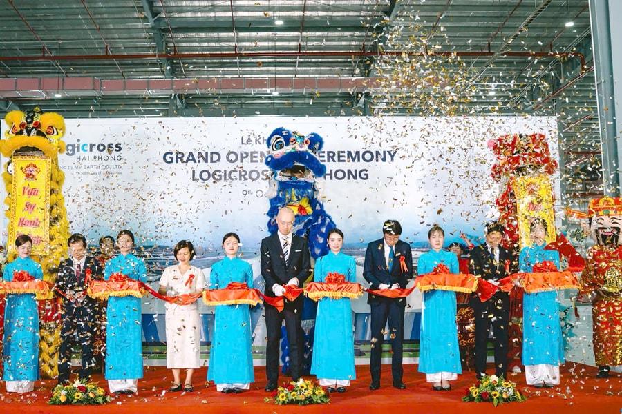 1,300 billion VND Logicross Hai Phong warehouse project inaugurated