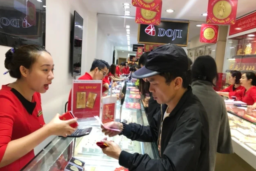 Giá vàng miếng SJC đã đạt mức 142,5 triệu đồng, cao nhất từ trước đến nay
