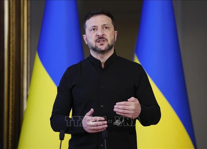 Tổng thống Ukraine kêu gọi lãnh đạo Mỹ, Pháp hỗ trợ phòng không