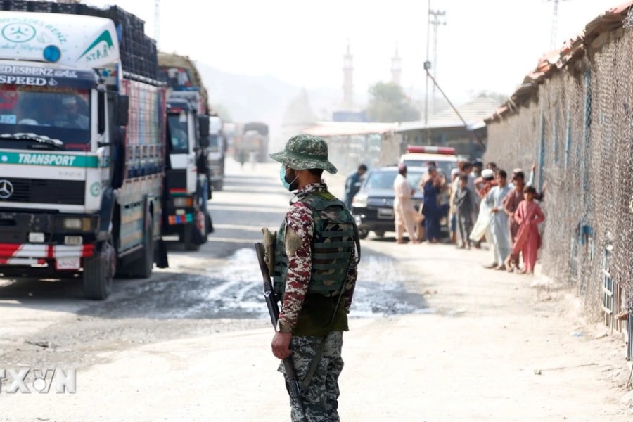 Đụng độ dữ dội tại biên giới Afghanistan-Pakistan, hàng chục binh sỹ thiệt mạng