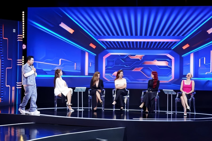 Dàn nghệ sĩ gây chú ý trong gameshow A.I đầu tiên tại Việt Nam