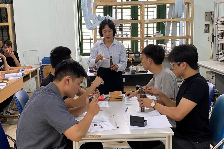Cơ hội mở rộng cánh cửa tri thức khoa học, công nghệ từ tín dụng STEM