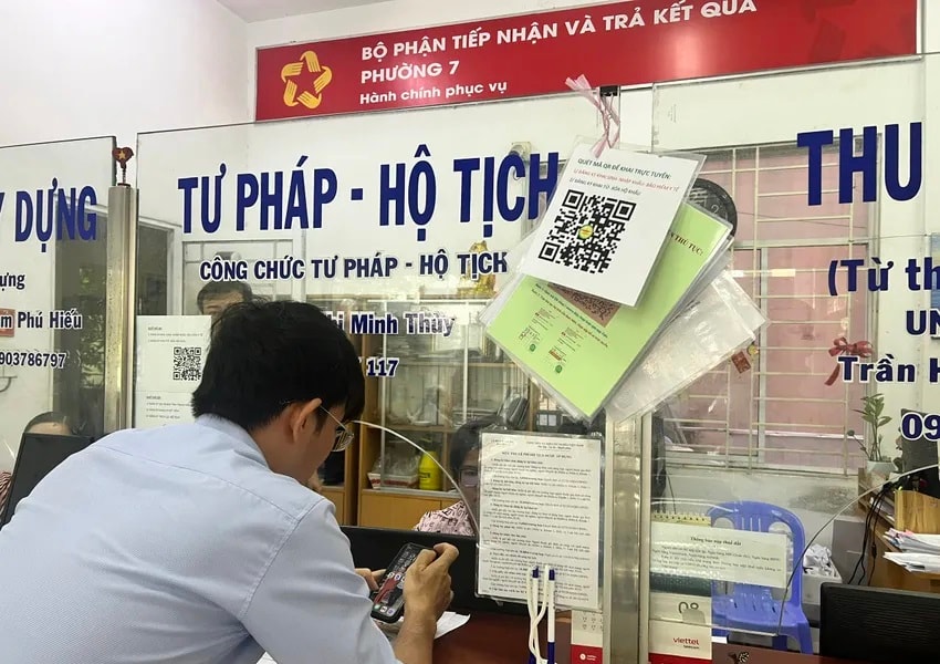 Đề xuất bỏ công chứng, xác nhận độc thân khi mua bán nhà đất, ô tô