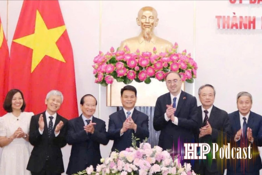Điểm tin Podcast ngày 15/10