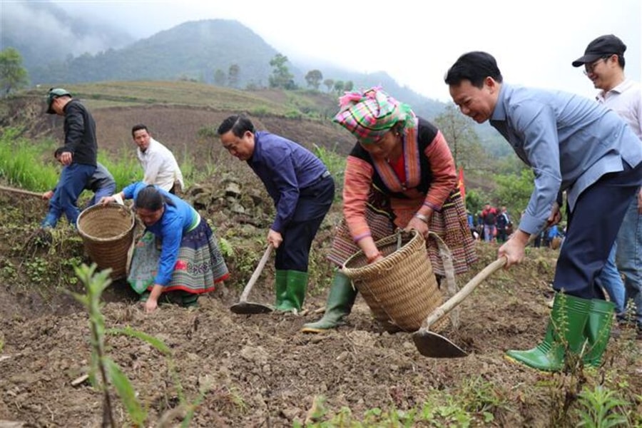 'Dân vận khéo thì việc gì cũng thành công'