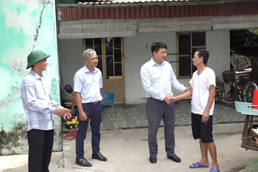 Đồng thuận hiến đất làm đường Vũ Mạnh Hùng ở phường Tứ Minh