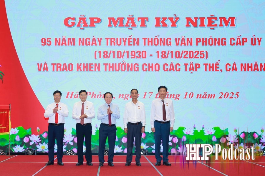 Điểm tin Podcast ngày 17/10