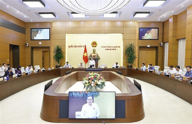 Bế mạc Phiên họp thứ 50 của Ủy ban Thường vụ Quốc hội