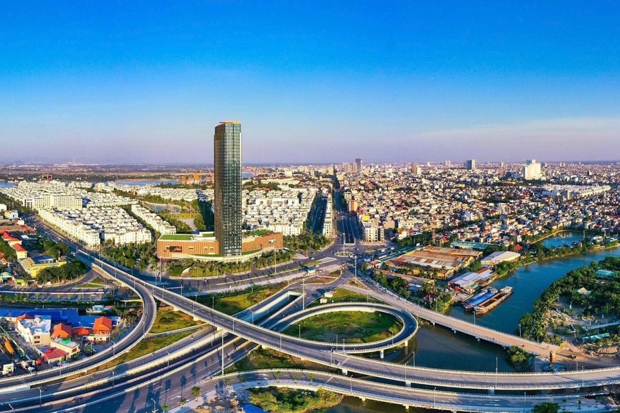 Connecting transport links, boosting development