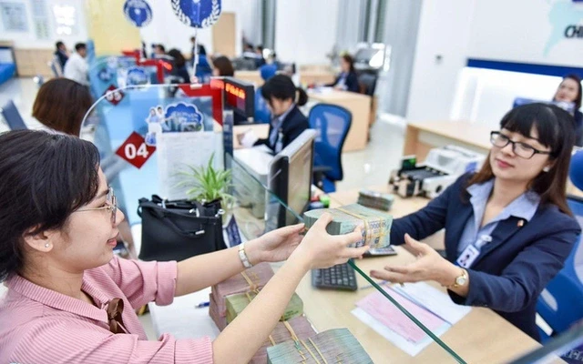Tiền gửi khối dân cư tăng cao nhất 5 năm