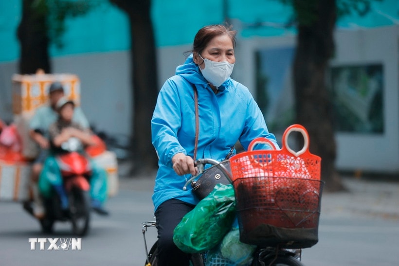 Tình hình không khí sáng 21/10: Hà Nội và thành phố Hồ Chí Minh ở mức trung bình