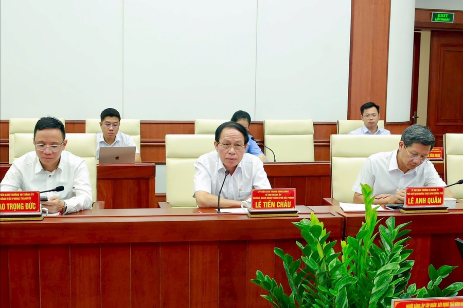 Bí thư Thành ủy Lê Tiến Châu làm việc với Tập đoàn Xây dựng Thái Bình Dương