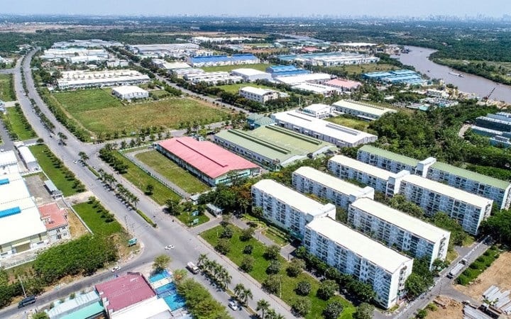 UBND cấp tỉnh có thẩm quyền chuyển đổi khu công nghiệp sang phát triển khu đô thị - dịch vụ