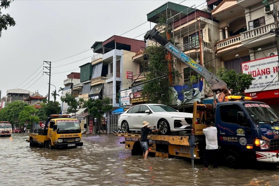 Khẩn trương ứng phó ngập lụt đô thị ở Hải Phòng. Bài 1: Đường phố thành sông