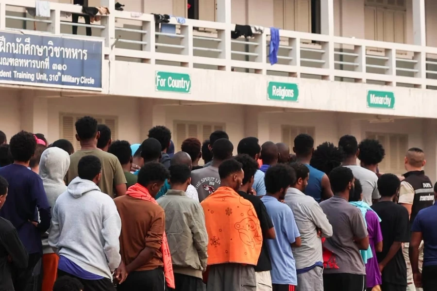 Ấn Độ đưa 500 công dân trốn khỏi khu lừa đảo ở Myanmar sang Thái Lan về nước