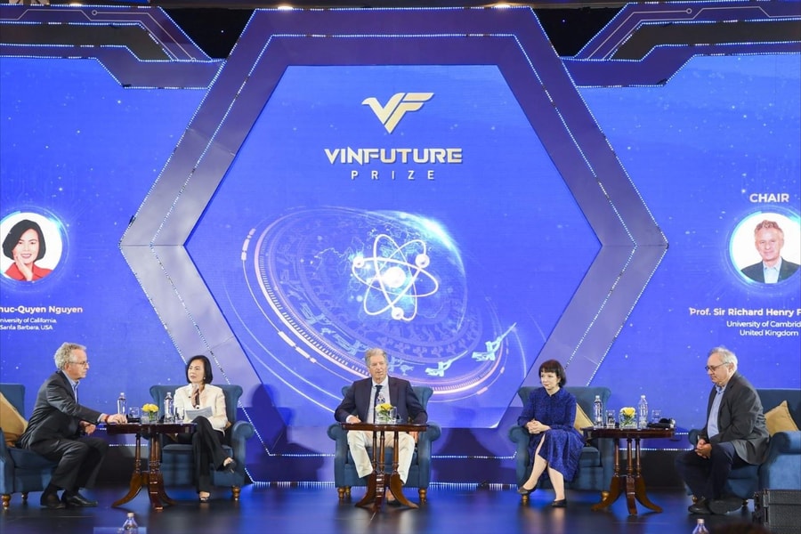 Chủ nhân Giải Nobel Vật lý 2010: 'Việt Nam viết nên hành trình 5 năm kỳ diệu cùng Giải thưởng VinFuture'