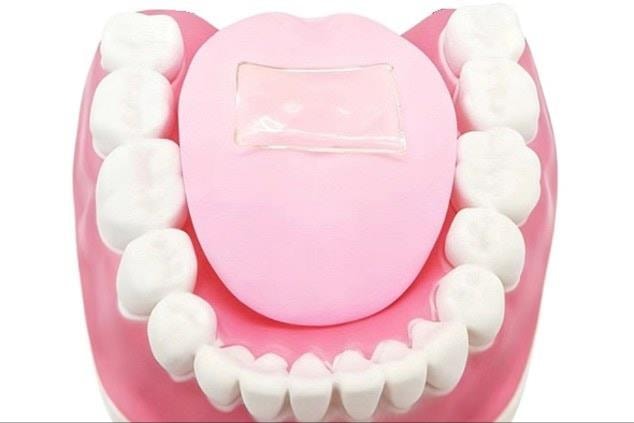 Phát minh lưỡi nhân tạo có thể cảm nhận độ cay của thức ăn