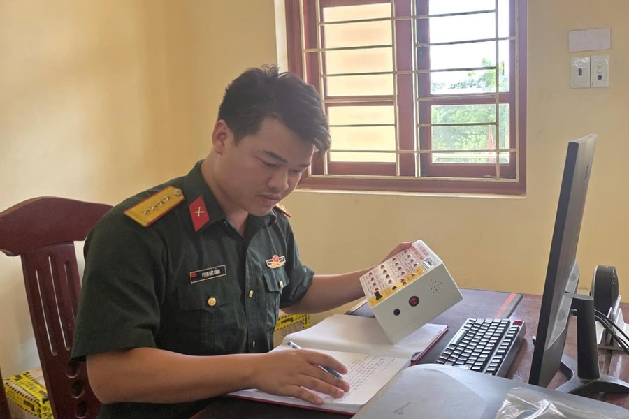 Đại úy Phạm Đức Cảnh nhạy bén với công nghệ số