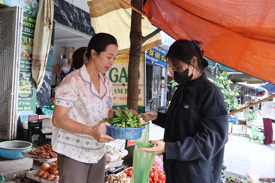 Giá rau xanh  tăng mạnh