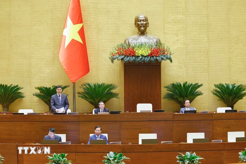 Trình Quốc hội sửa đổi, bổ sung 5 luật thuộc lĩnh vực tài chính, thương mại