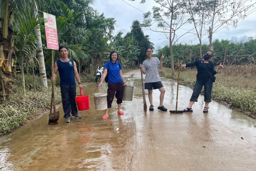 Đoàn thiện nguyện Hải Phòng hướng về miền Trung ruột thịt
