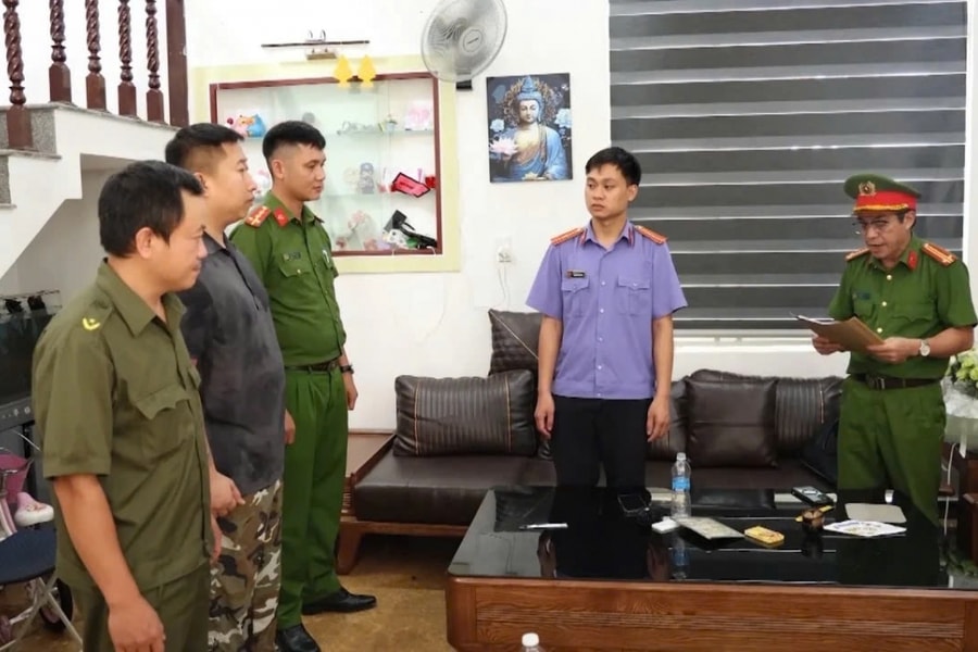 Phá ổ nhóm cho vay với lãi suất 644%/năm