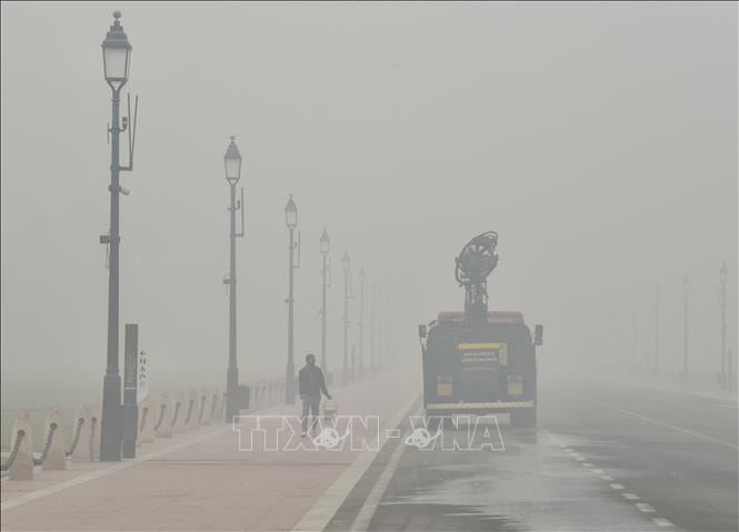 Thủ đô Ấn Độ chìm trong khói độc, chuyên gia cảnh báo rời thành phố