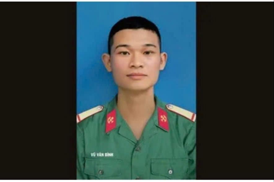 Quân nhân Vũ Văn Bình hy sinh khi cứu đồng đội trong lúc làm nhiệm vụ xây dựng công trình quốc phòng