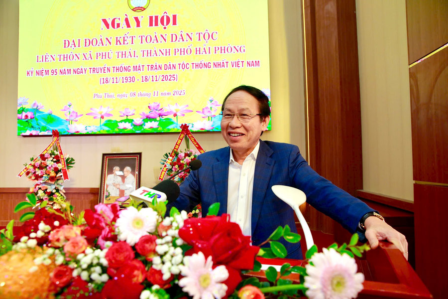 Hai Phong Party chief attends Great National Unity Day celebration in Phu Thai commune