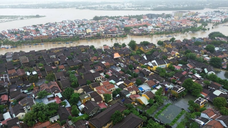 Nguy cơ sụp đổ nhiều di tích tại Hội An sau bão lũ