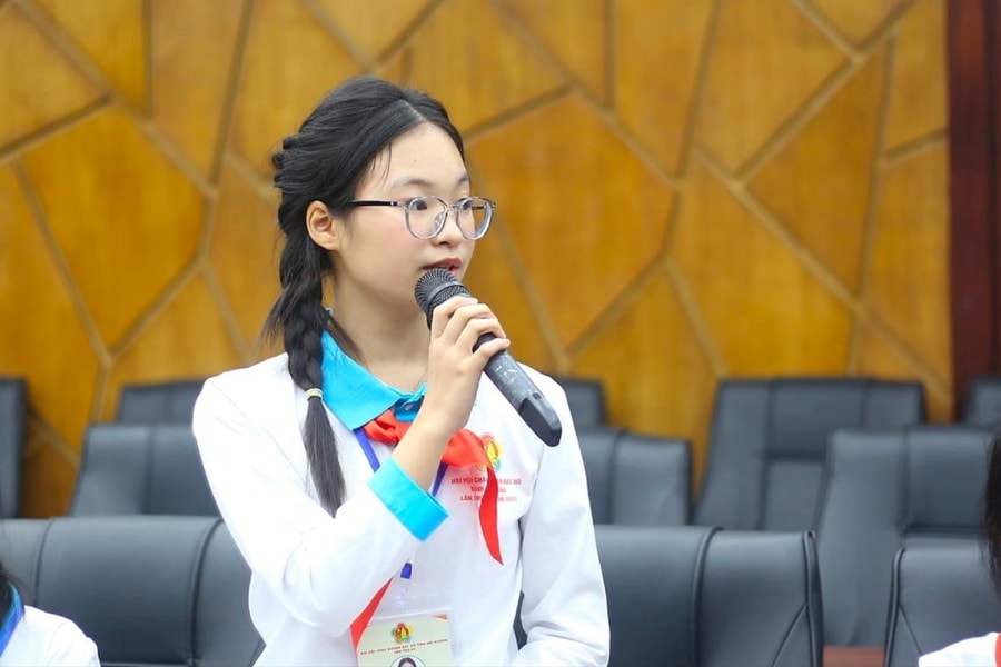 Phạm Ngọc Hà - 'bông hoa' đất Cảng tuổi 14
