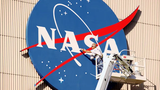 Cuộc đua xây dựng trạm vũ trụ tư nhân nóng lên khi NASA cho ISS ‘nghỉ hưu’