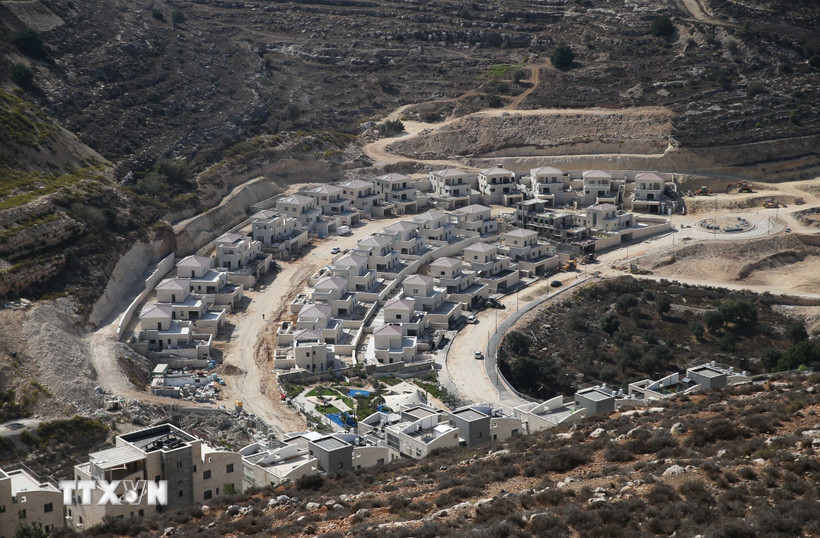 Israel phá dỡ một khu định cư trái phép ở Bờ Tây nhằm duy trì an ninh