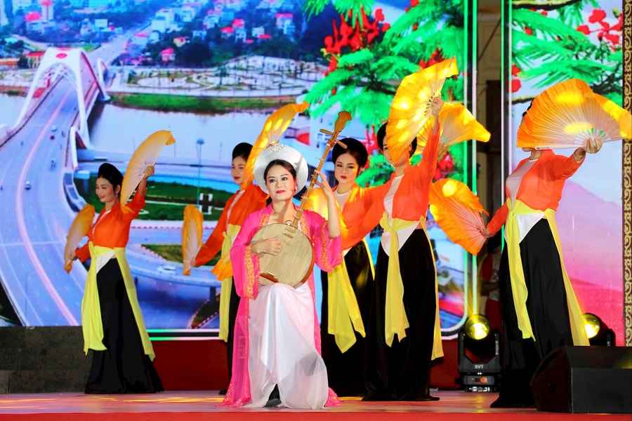 Sắc màu âm nhạc truyền thống tại Triển lãm Di sản văn hóa, danh thắng Việt Nam