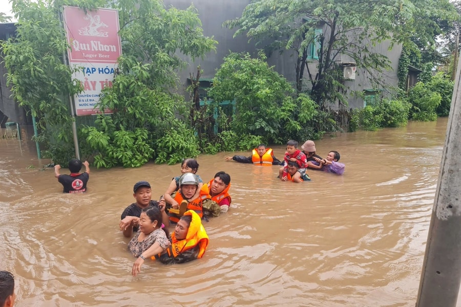Mưa lũ khiến 68 người chết và mất tích, thiệt hại gần 9.000 tỷ đồng