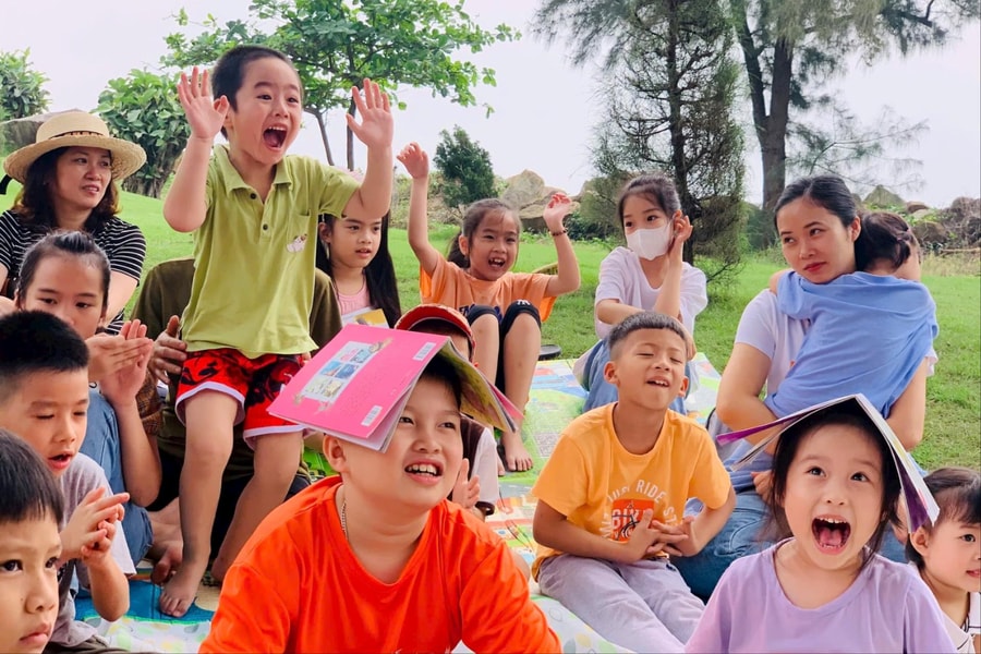 Bước tới thế giới lớn từ những trang sách nhỏ 