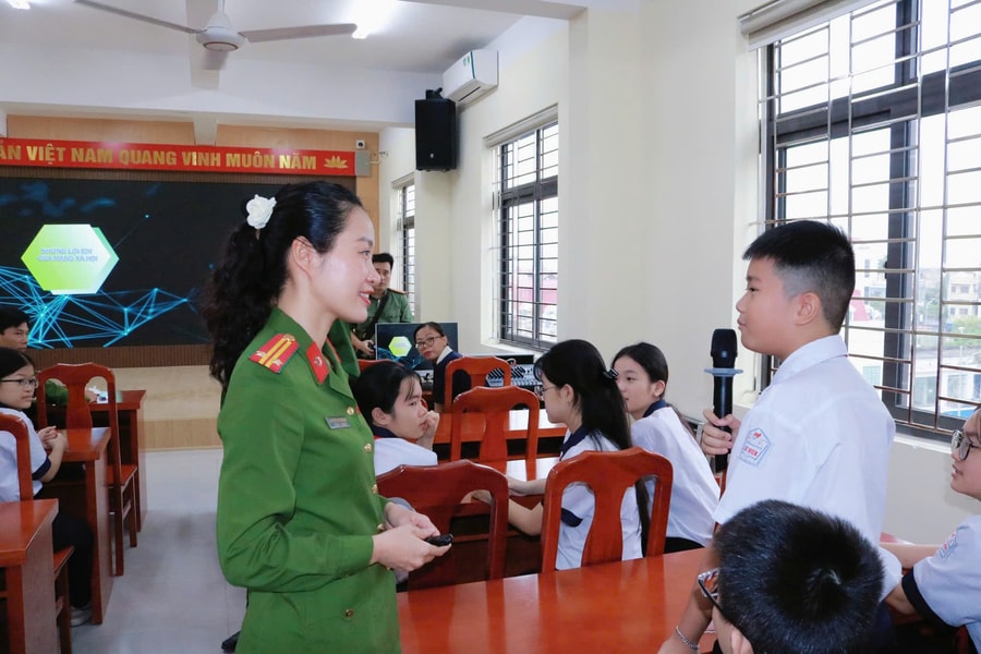 Giữ an toàn trên không gian mạng