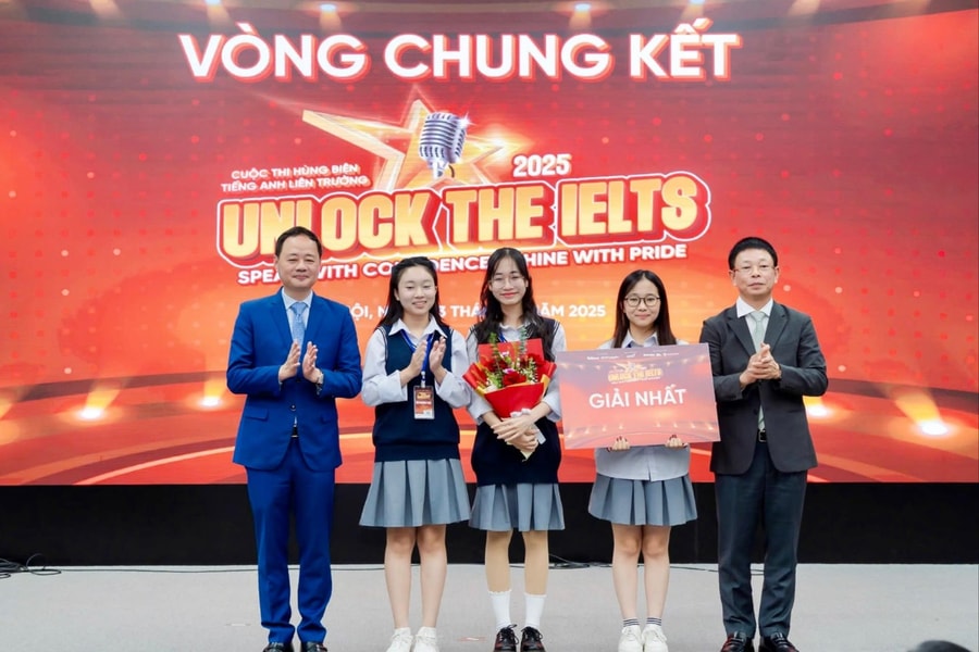 Trường THPT Hồng Quang (Hải Phòng) đoạt giải nhất Cuộc thi hùng biện tiếng Anh