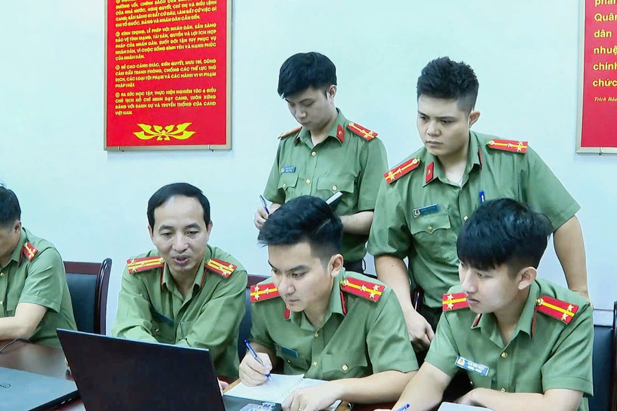 Cẩn trọng chiêu trò lừa đảo trên không gian mạng dịp cuối năm