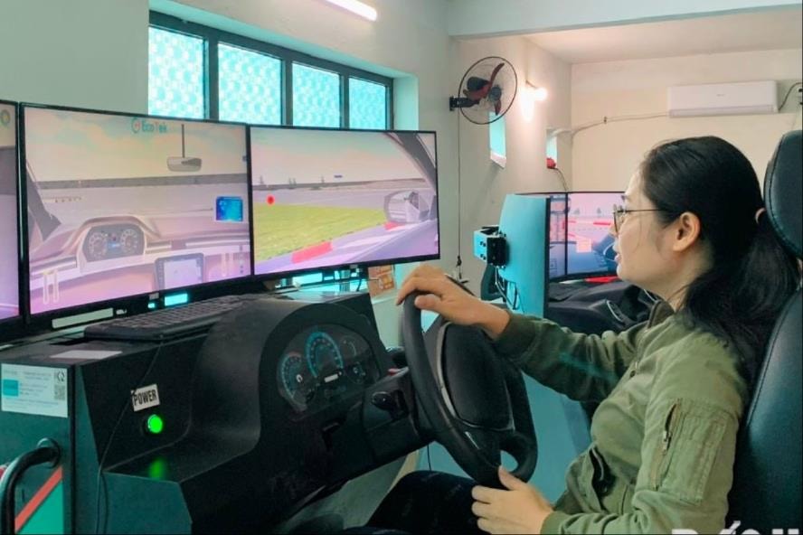 Đề xuất bỏ bài thi mô phỏng trong sát hạch giấy phép lái xe