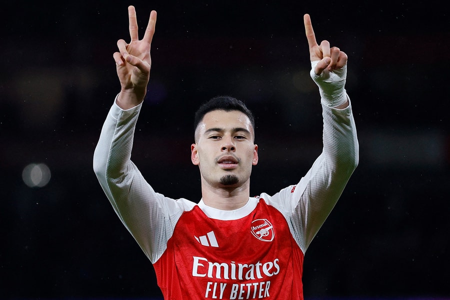 Arsenal độc chiếm ngôi đầu bảng xếp hạng Champions League