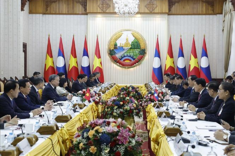 Tổng Bí thư Tô Lâm hội kiến Thủ tướng Lào Sonexay Siphandone