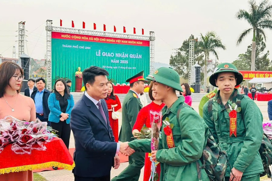 Hải Phòng hỗ trợ mỗi thanh niên nhập ngũ 10 triệu đồng