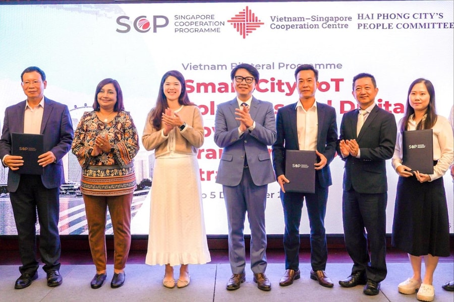 Smart city training course deepens Hai Phong – Singapore cooperation
