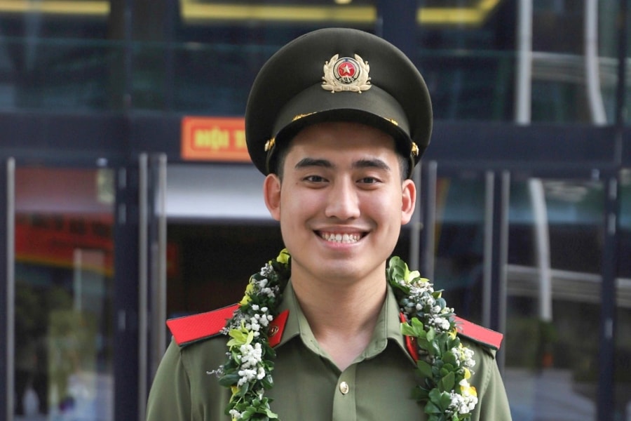 Kỷ luật ‘thép’ của thủ khoa Học viện An ninh nhân dân quê Hải Phòng