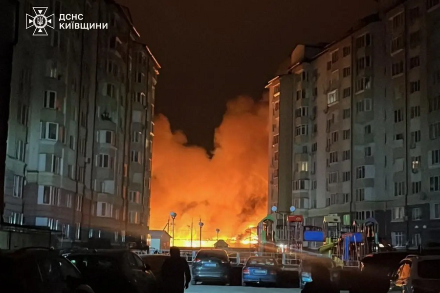 Tên lửa và thiết bị bay không người lái Nga tấn công diện rộng ở Ukraine